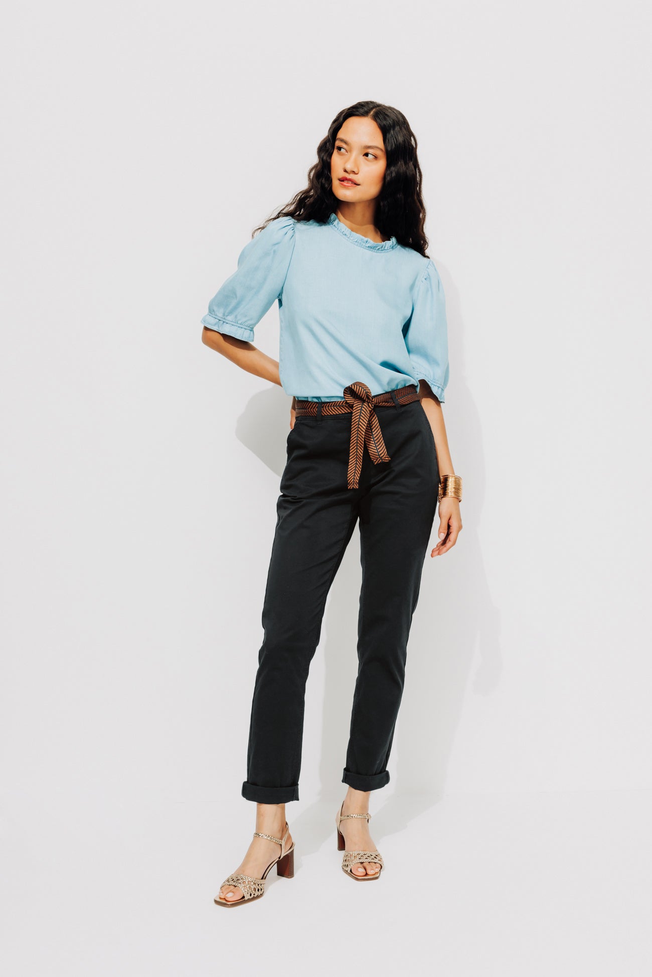 Pantalon chino ceinturé Femme - Marine – Image 2