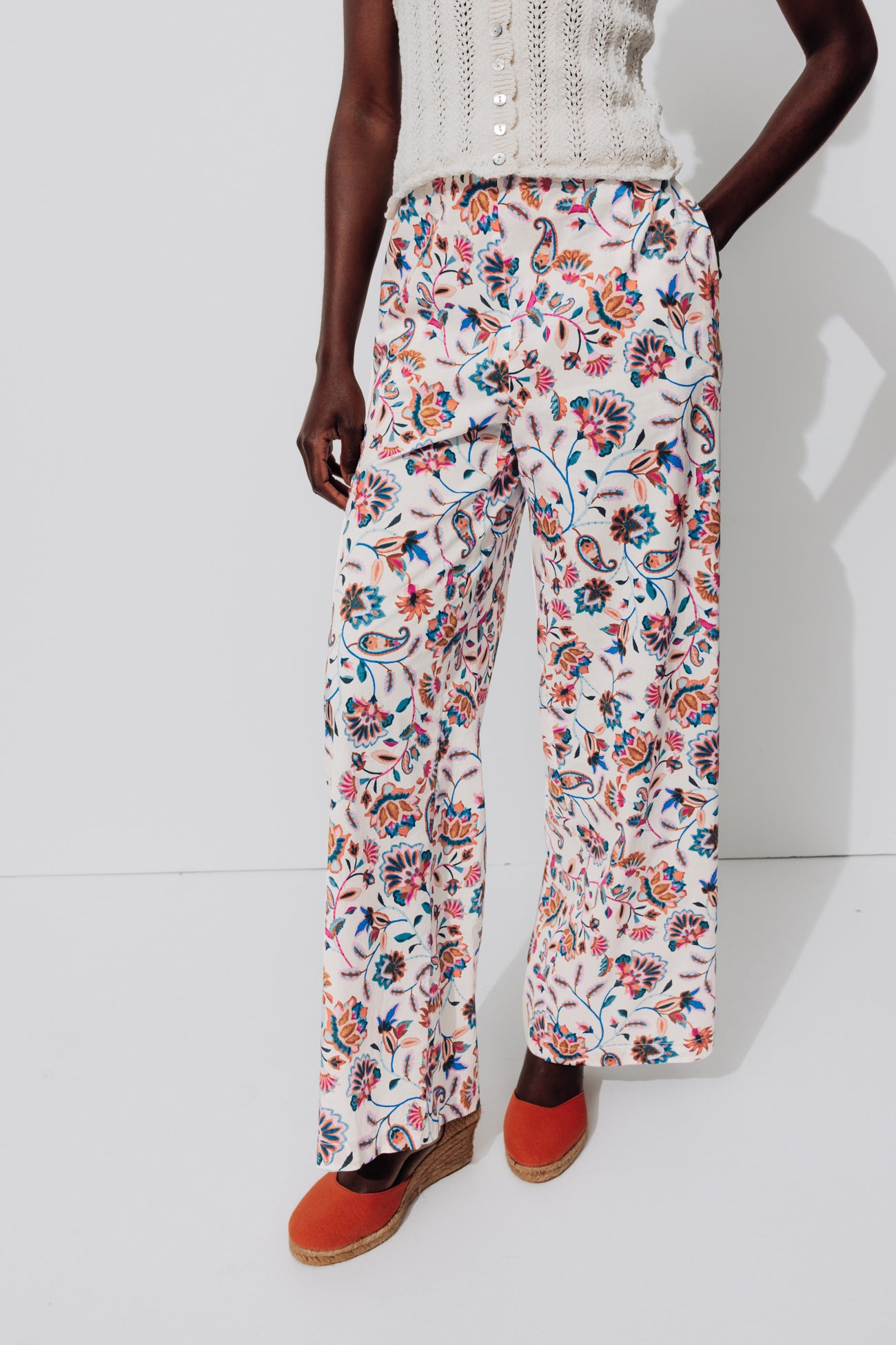Pantalon large imprimé Femme - Imprimé écru – Image 4