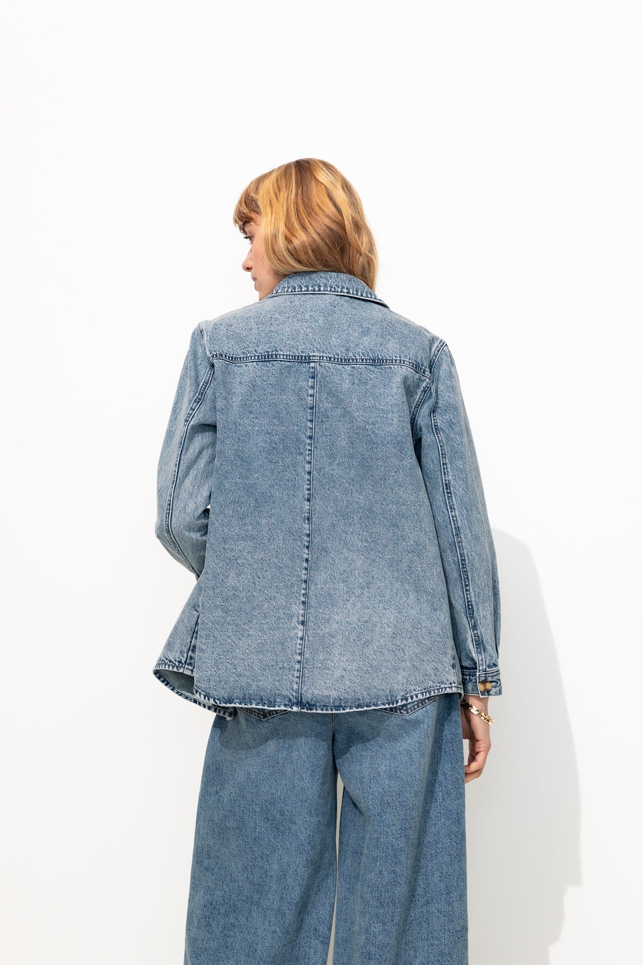 ALMA veste surchemise en jean - Jean moyen – Image 3