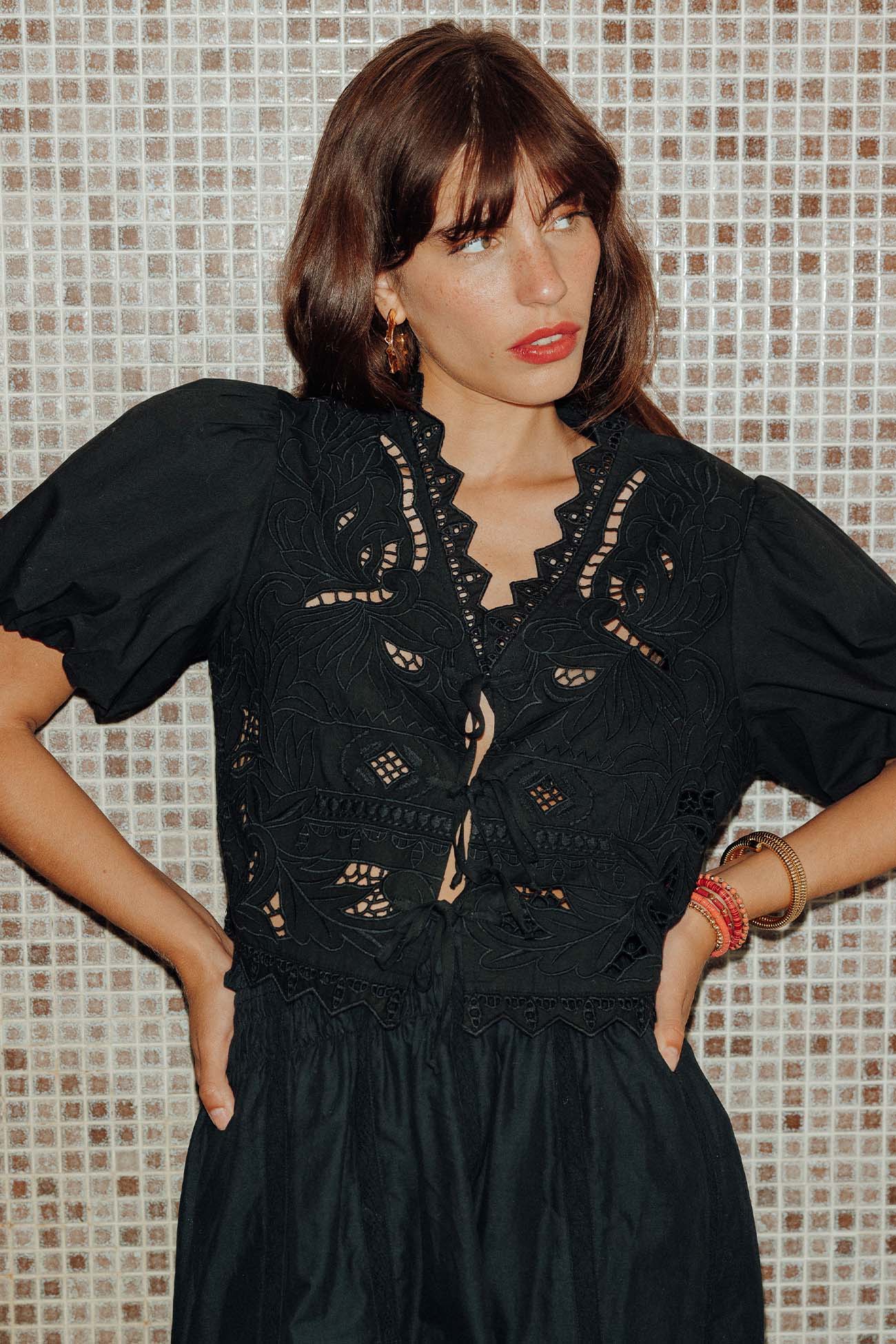 Chemisier cropped brodé Femme - Noir – Image 2