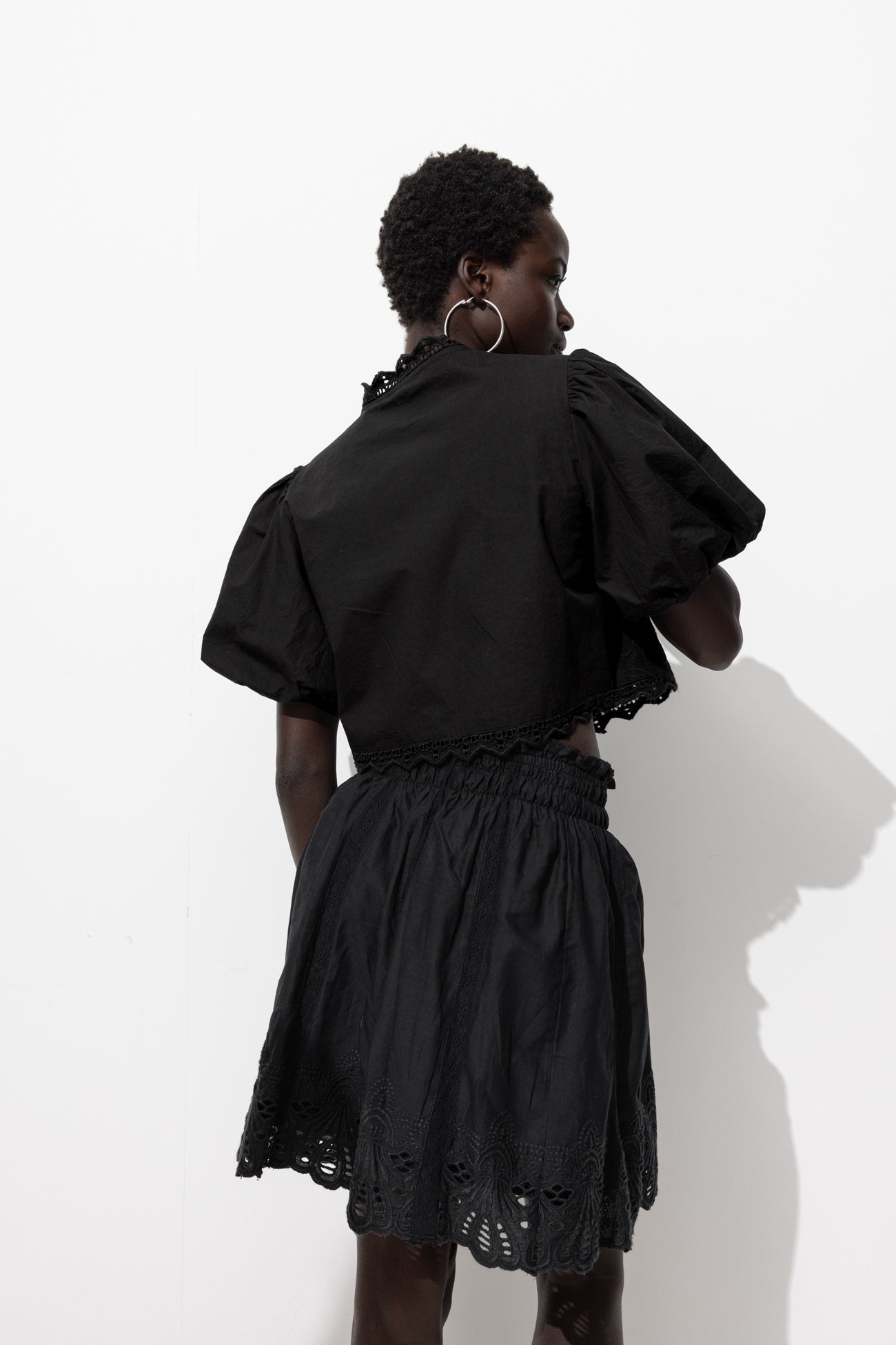 Chemisier cropped brodé Femme - Noir – Image 3
