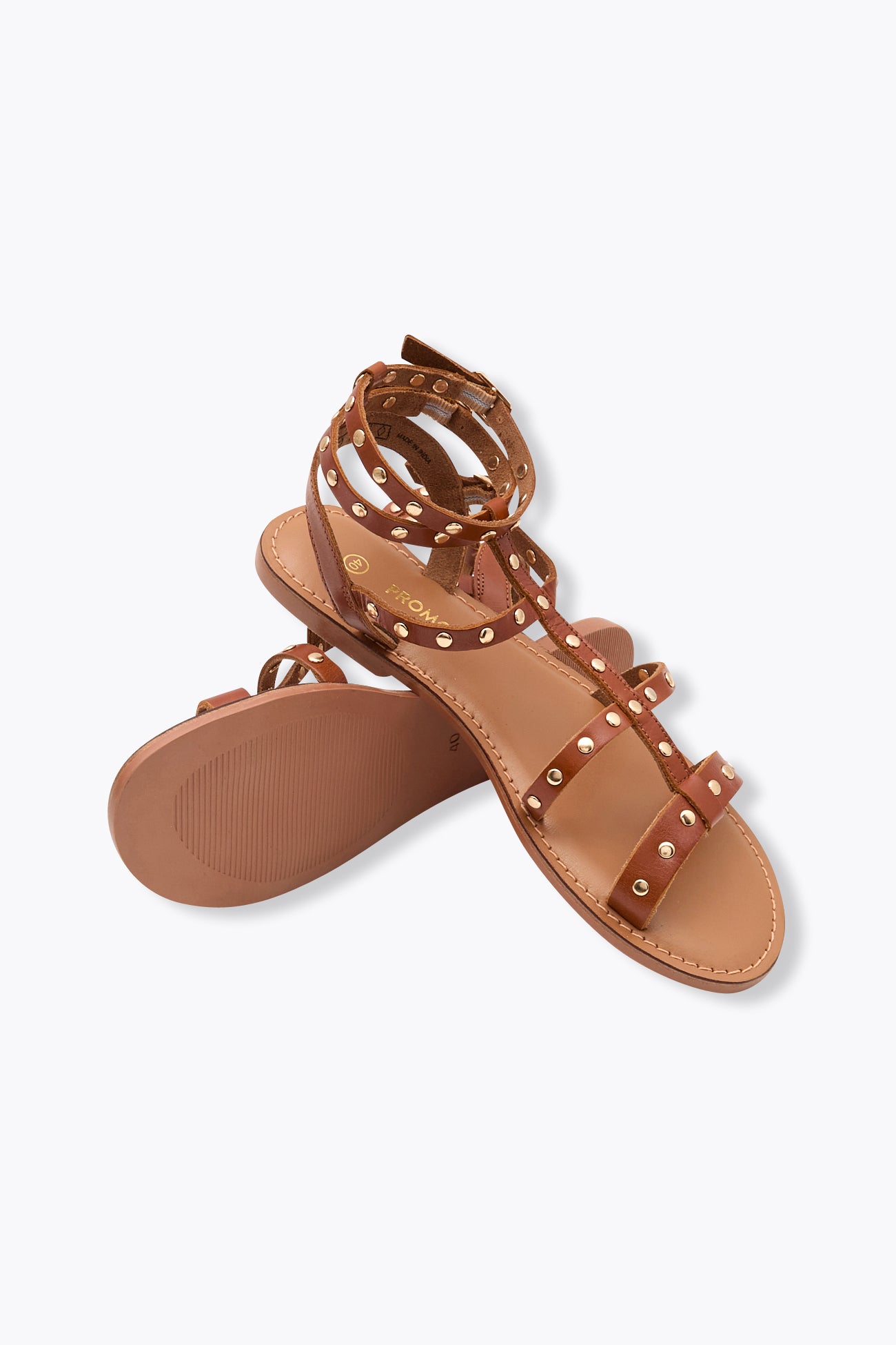 Spartiates cloutées en cuir – Camel