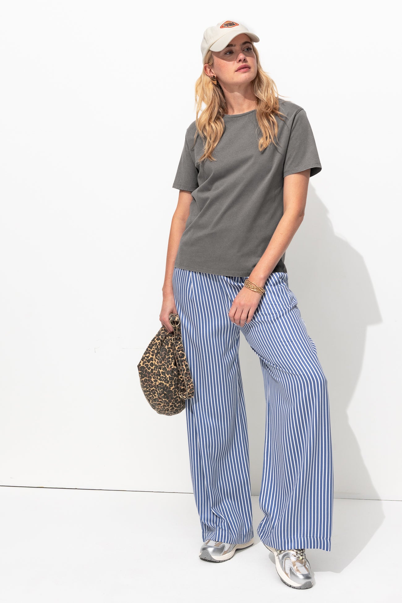 IMOGEN T-shirt coeur pailleté - Gris – Image 2