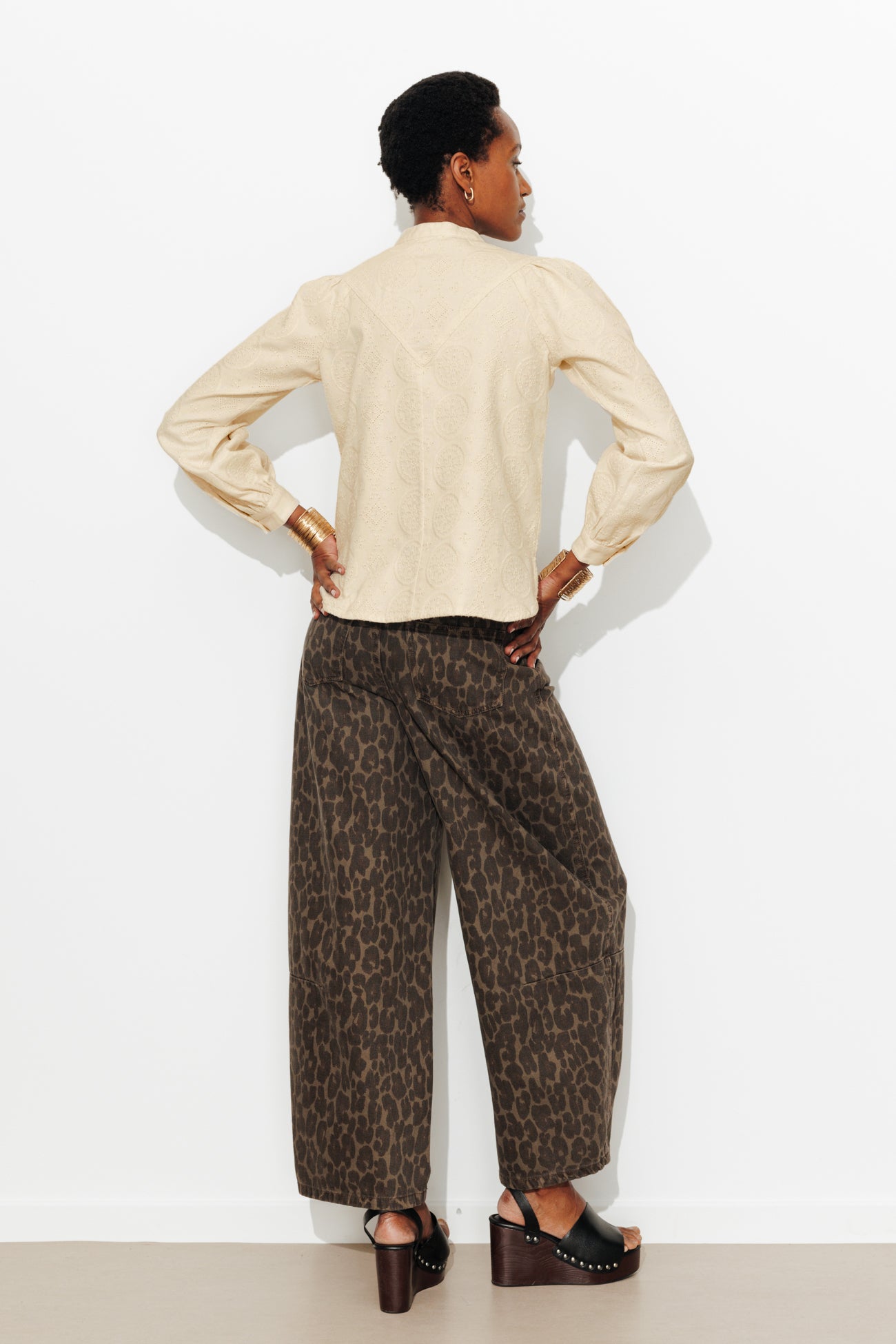 Chemise en toile brodée Femme - Ecru – Image 3