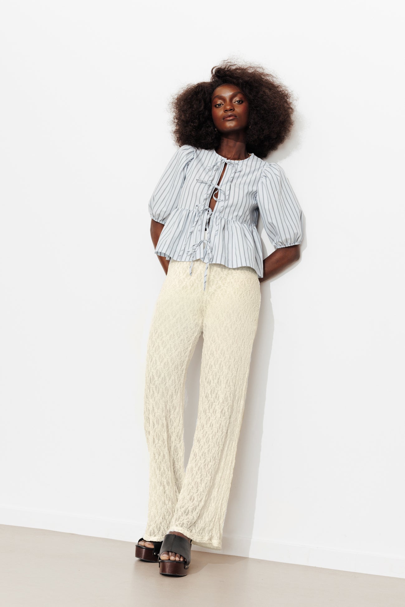 Pantalon en dentelle Femme - Beige – Image 2