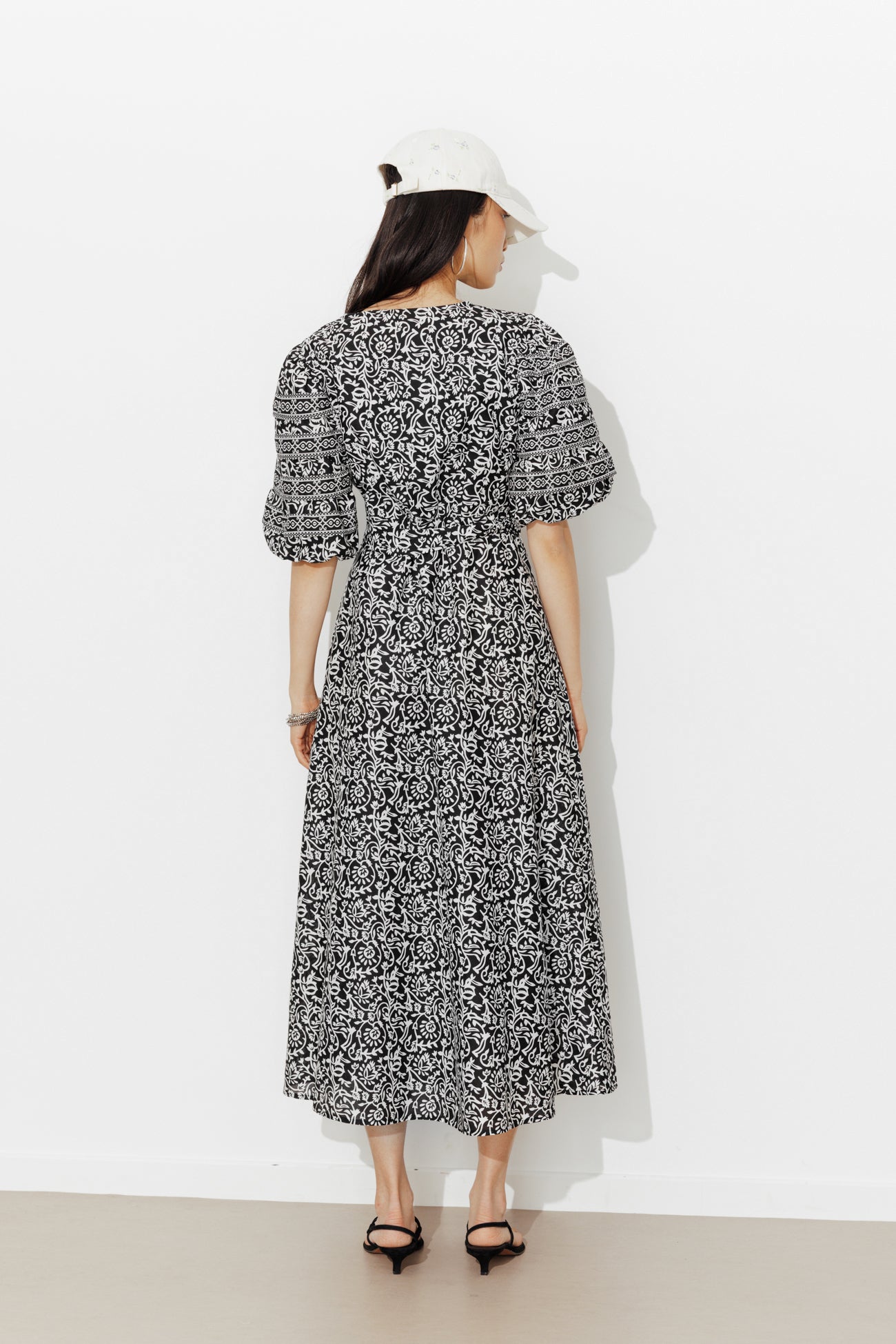 Robe longue portefeuille - Noir – Image 3