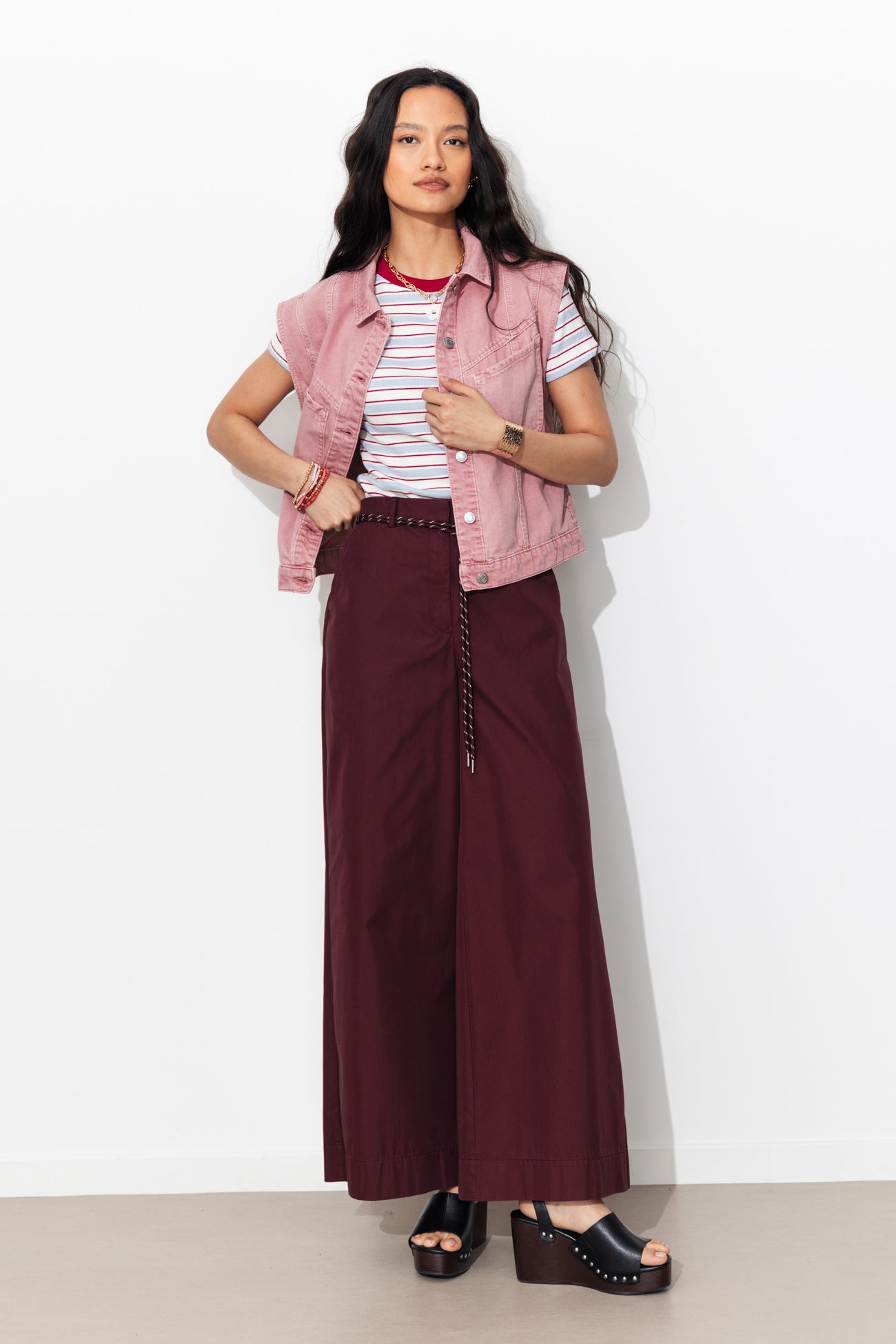 Veste jean sans manches LEONIE - Rose – Image 2