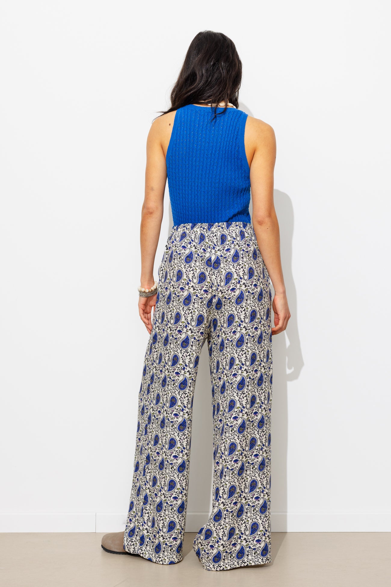 Pantalon large ceinturé Femme - Imprimé multicolore – Image 3