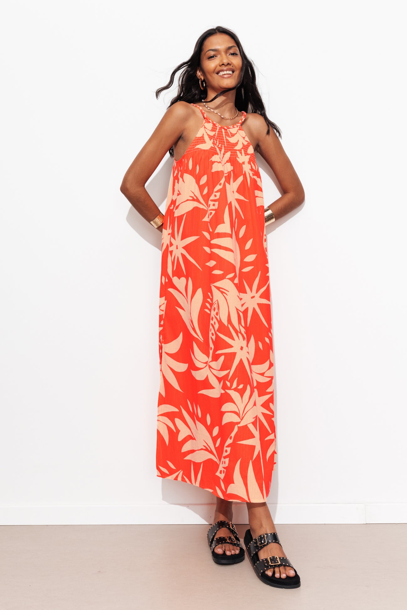 Robe longue fluo à bretelles - Rayures roses