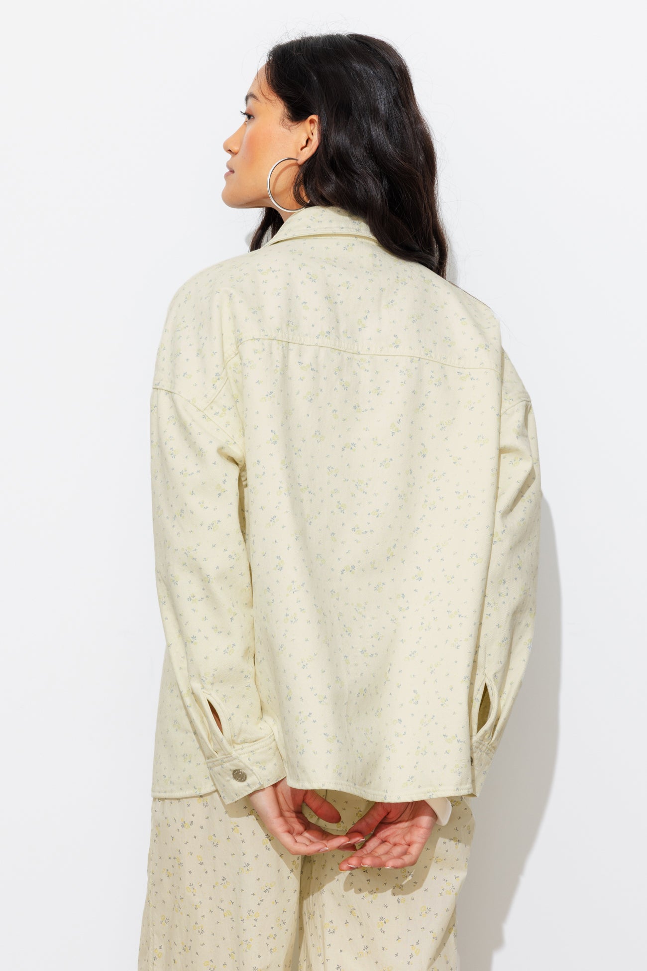 Veste surchemise à fleurs - Imprimé écru – Image 5